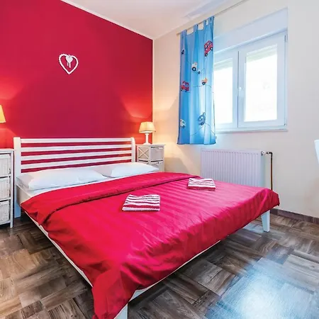 Three-bedroom In * Dubrava (Sibenik-Knin)