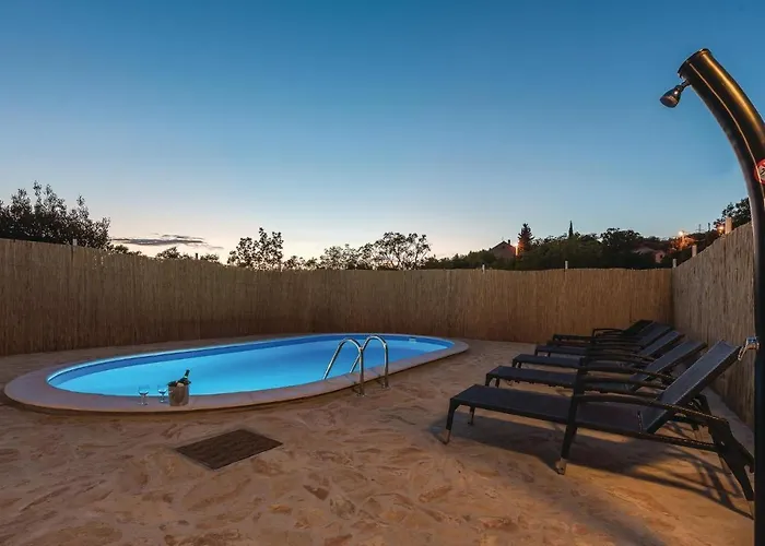 Three-bedroom In Vakantiehuis