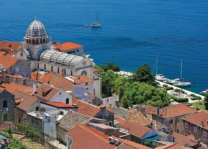 Vakantiehuis Three-bedroom In Dubrava (Sibenik-Knin)