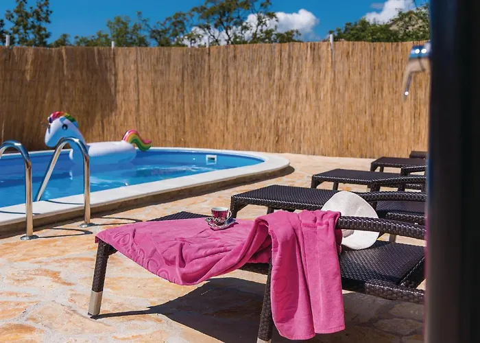 Three-bedroom In * Dubrava (Sibenik-Knin)