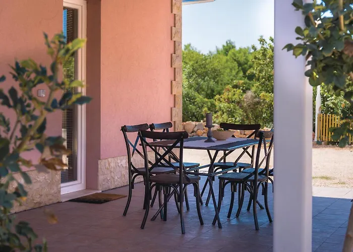 Three-bedroom In * Dubrava (Sibenik-Knin)